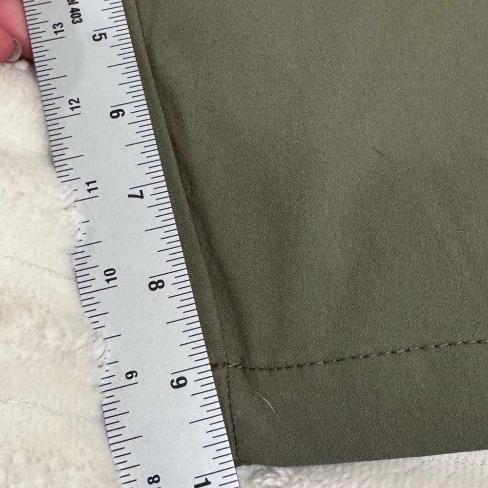 Wrangler Green Flex Waistband Zip Pocket Outdoor Cargo Shorts Stretch 42 - Picture 7 of 7